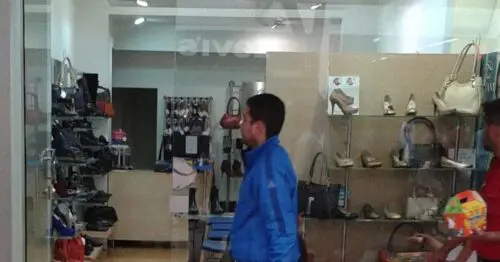 TIHANY  CENTRO COMERCIAL UNICENTRO